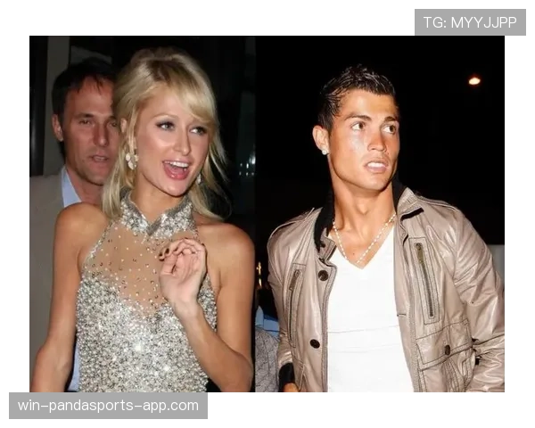 C罗今天穿得就跟隔壁豪宅新买的名媛似的，这日常我是真没法跟上