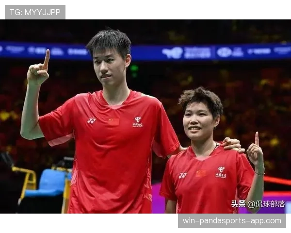 冯彦哲赛场冷静，私下购物车比我年终奖还厚